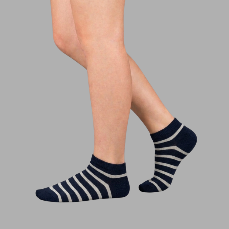 Ankle Stripes Socks - Black / Light Grey Free Size